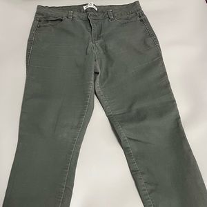 Green jeans! Add a pop of color to your outfit!